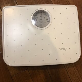 【無料】体重計 [ TANITA ]タニタの画像