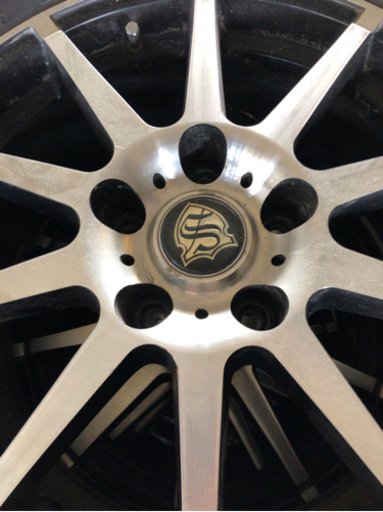 シーズンオフ割！215/65R16スタッドレス　ホイール付き。