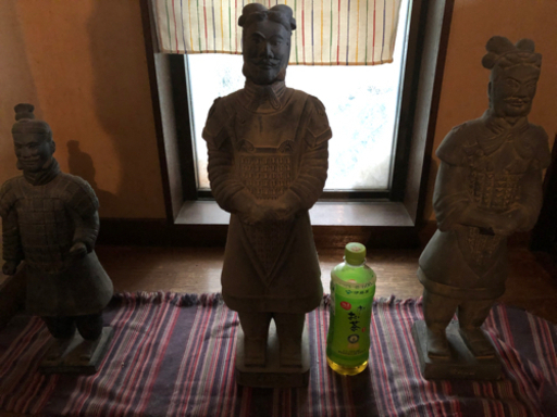 中国　兵馬俑のレプリカ色々