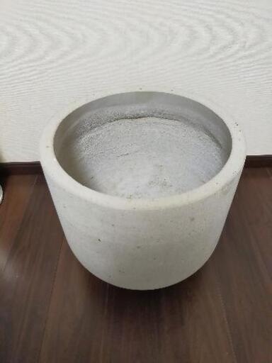 無印良品　セメント鉢13号