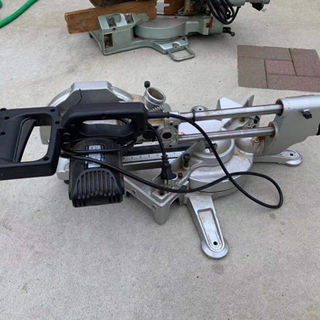 中古動作品　PAOCK パオック　スライド丸ノコ　SMS-190T　電動工具　動作確認済み　の画像