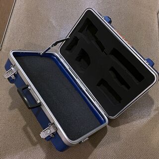 プロテク社コンテナケース（バッグ）壊れ物を運ぶトランクです。の画像