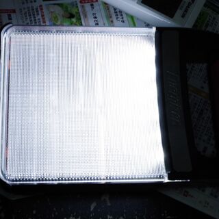 ジャンク品 エナジャイザー FFL814？ お試し用単３電池４本付き