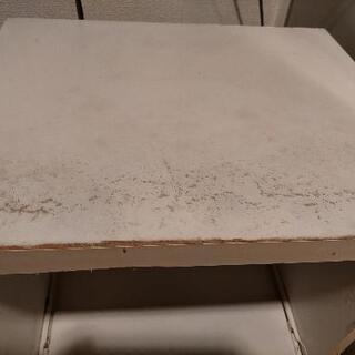 小さな食器棚(前後キャスター) 引出し2つ ホワイトの画像