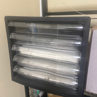 事務所用の整理棚