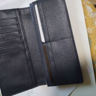 GLEVIO(グレヴィオ) 財布 メンズ 長財布 カーボンレザー 小銭入れ 　送料無料　値下げの画像