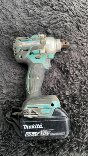 makita インパクトレンチ　18v6ahバッテリー
