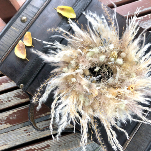 受注制作秋を迎えるパンパスグラスふわふわリース