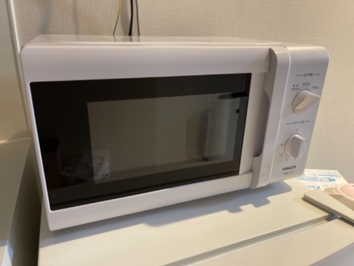 2019年製700w電子レンジ1000円