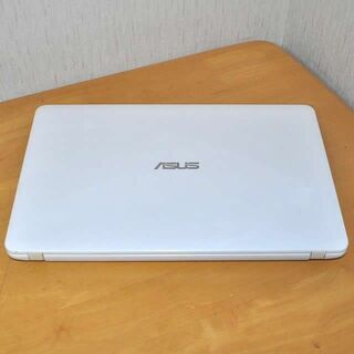 【取引先決定】早い！/ASUS/第4世代/ノートパソコン/SSD/極上美品の画像