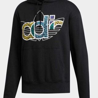 【新品が定価の半額！】アディダスパーカー　メンズ　M