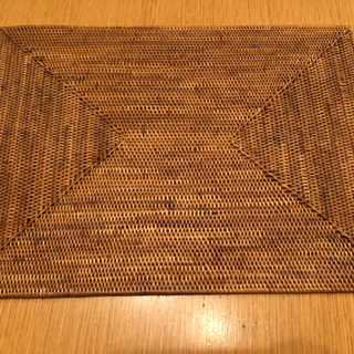 【無料・取りに来てくださる方】ラタン編みランチョンマット2枚 