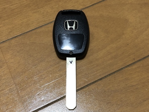 旧型ホンダキーレス2ボタンリモコンキー(Vタイプ）
