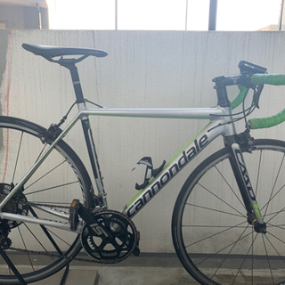 ロードバイクCAAD12 105