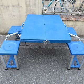 ピクニックテーブル　あげます　（一部亀裂有り）の画像