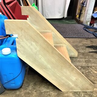 木製階段　室内用　小上がり階段　車庫上がり階段　ベッド上がり階段　掘りこたつ上がり階段　の画像