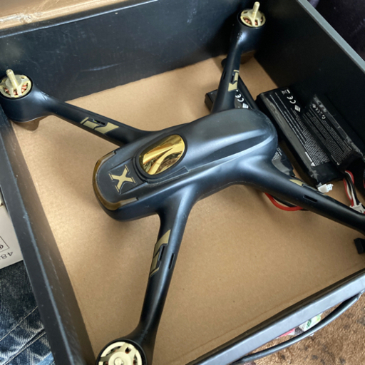 HUBSAN  ドローン✨