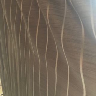 茶色カーテン差し上げます。の画像