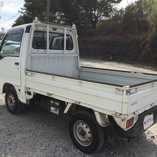 【コミコミ価格】軽トラック　サンバートラック  H５年 KS4 5速MT 4WD 走行７万キロ台  車検2年付き 5374の画像