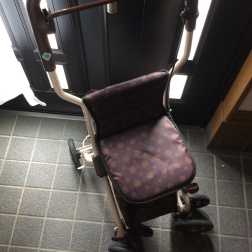 シルバーカー（手押し車 ）中古