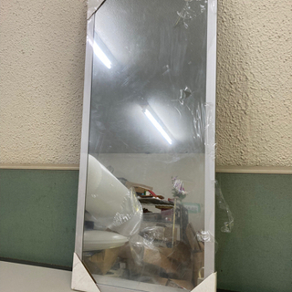 新品　ニトリ　壁掛けミラー　アルミフレーム　高さ約90.5cm ...