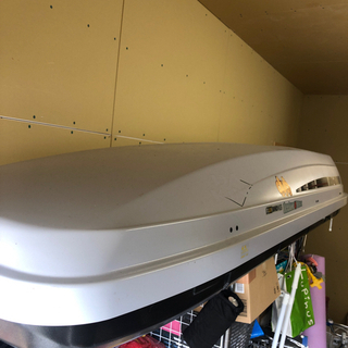 ルーフBOX 【鍵一本あります】高さのあるステンレス ラックの上に置けば鍵付きの収納箱の画像