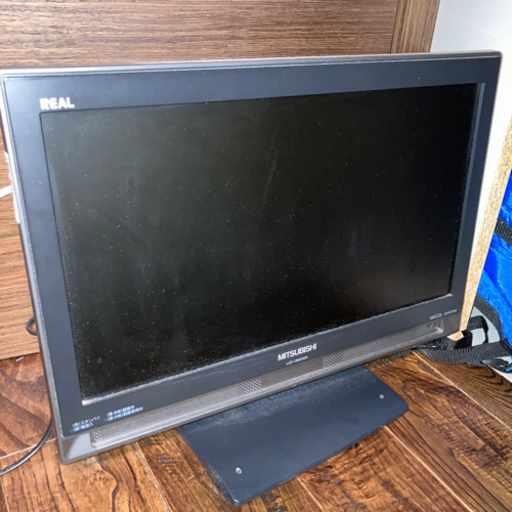 三菱　テレビ　19インチ　(古い)