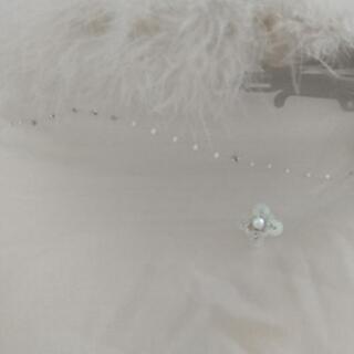 ドレスに合うショールの画像