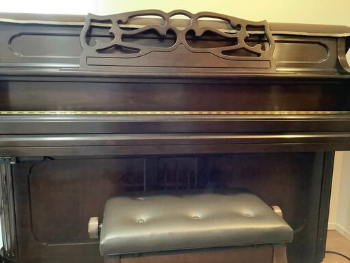 アップライトピアノ（プレンバーガー PV-110F）