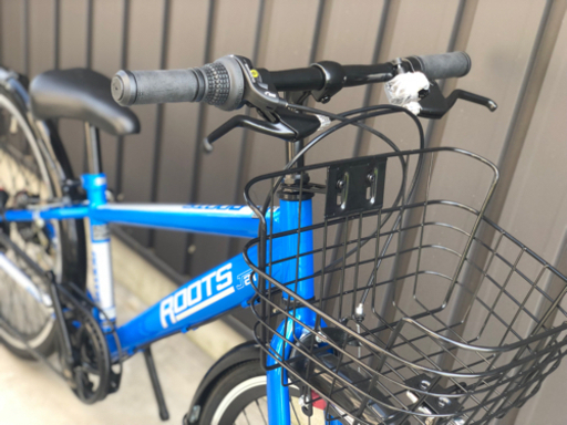 売切■新車☆半額！ジュニア クロスバイク ルーツJ　22インチ LEDオートライト　シマノ6段変速 ブルー