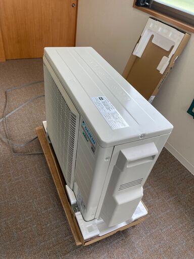 ダイキン エアコン室外機　RZRP63BDT　新古品