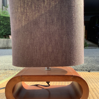 引渡済　中古　卓上用間接照明　ブラウン　の画像