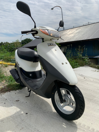 【横浜発】2ストローク原付50cc ホンダ・ライブDIO(AF34)中古車。タイヤ前後、バッテリー、プラグ新品