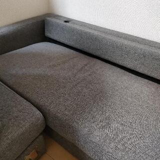 【取引中】３人掛けソファ　カウチソファー　ソファーの画像