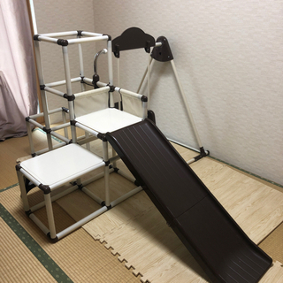 美品　ジャングルジム  折り畳みの画像