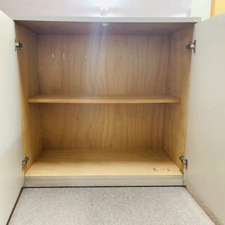引取無料 収納カウンター 家族暮らし シンプル 収納  事務所の画像