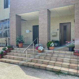 富津市で介護のお仕事♪時給1000円～。週1回OK。シフト制、柔軟に対応！の画像