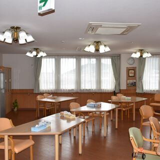 【急募！】1回15,000円の老人ホームの夜間管理人業務。の画像