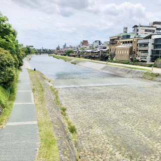 一緒に歌やピアノ、ギターなどの練習ができる人募集。
