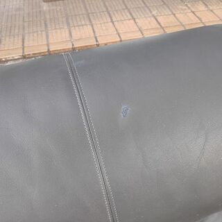 カリモク　ビニール張り　４人掛けソファー『中古、使用感あり』【リサイクルショップサルフ】の画像