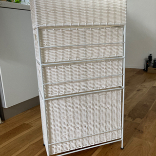 スリムチェスト 隙間チェスト 幅20cm ホワイト 棚 ランドリーチェストの画像