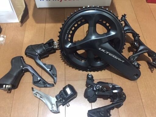 ULTEGRA Di2 R8050 グループセット