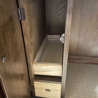 ちょっと昔の立派なドレッサー　鏡台  隠し棚あり　コンセント付き　手作りカバー付き 取りに来られる方の画像