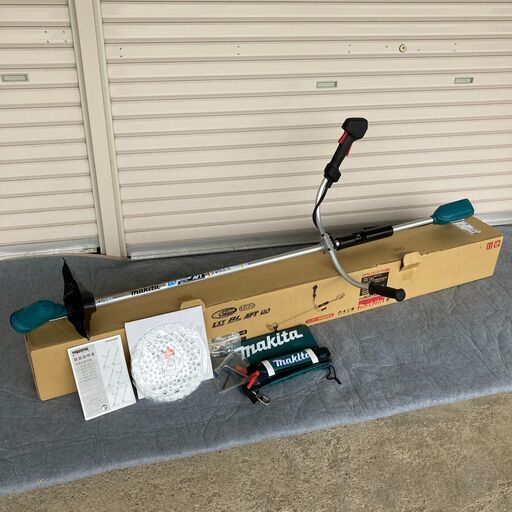 付属品完備 使用回数僅か makita マキタ MUR190UD 本体のみ 充電式 草刈機 Uハンドル 18V