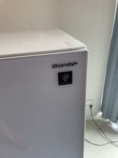 2020年製　シャープ　冷蔵庫