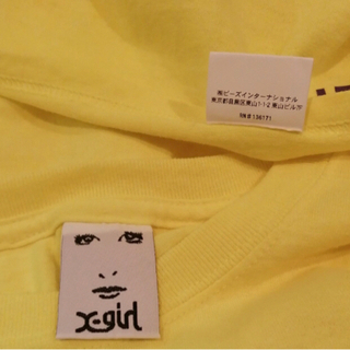 新品未使用匿名配送x-girlデザインシャツカットソーTシャツイエロー柔らか癒される人気素敵スタイリッシュ大活躍オシャレビッグロゴ の画像