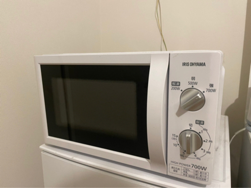 IRIS OHYAMA製　電子レンジ（700W）