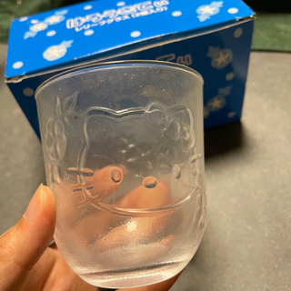 【新品・未使用】ハローキティ レリーフグラス(2個入り)の画像