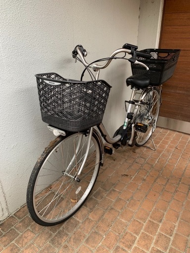 （良品）パナソニックの電動自転車（ビビ・SX　26型（シャイニーシルバー） BE-ELSX632S2）中野区の自転車