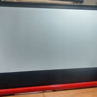 プロジェクタースクリーン　100インチ　床置きタイプ